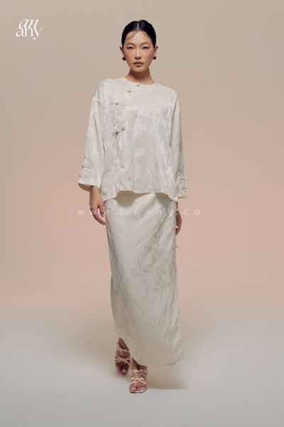 Damai Kurong Kedah Off White